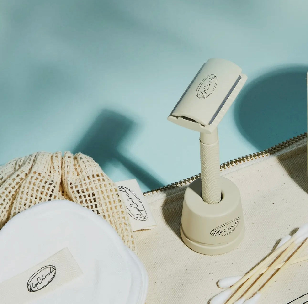 UpCircle Plastic-Free Safety Razor