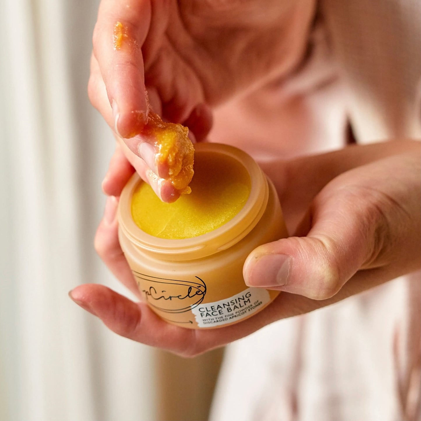 UpCircle Cleansing Face Balm with Apricot Powder - Beauty and the Benefit