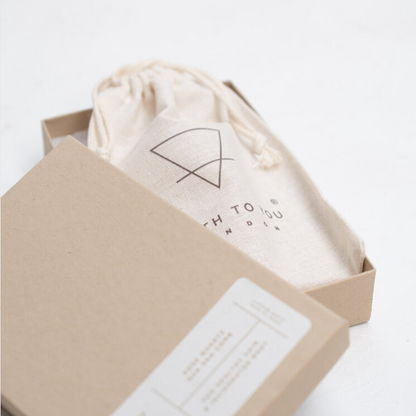 Earth to you London - Rose Quartz Gua Sha